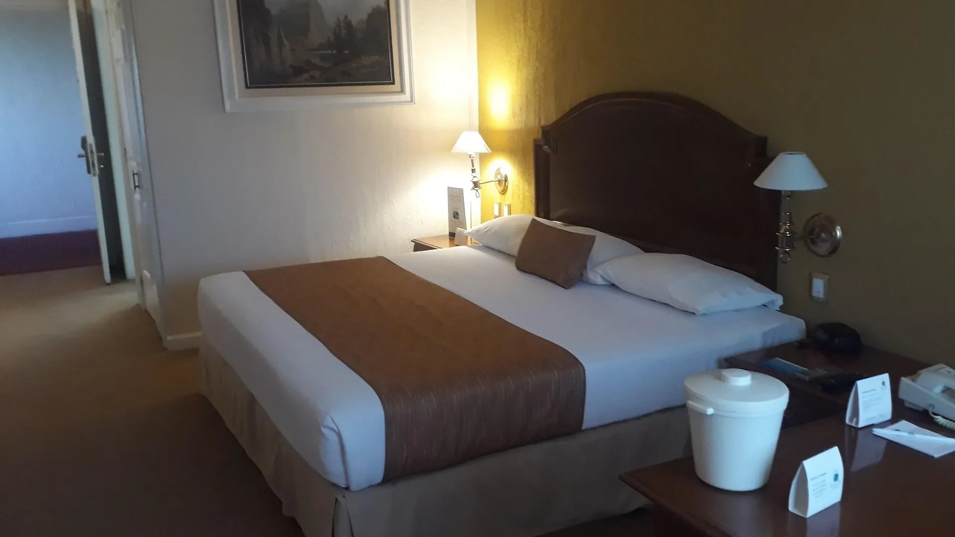 Country Plaza Hotel Zapopan