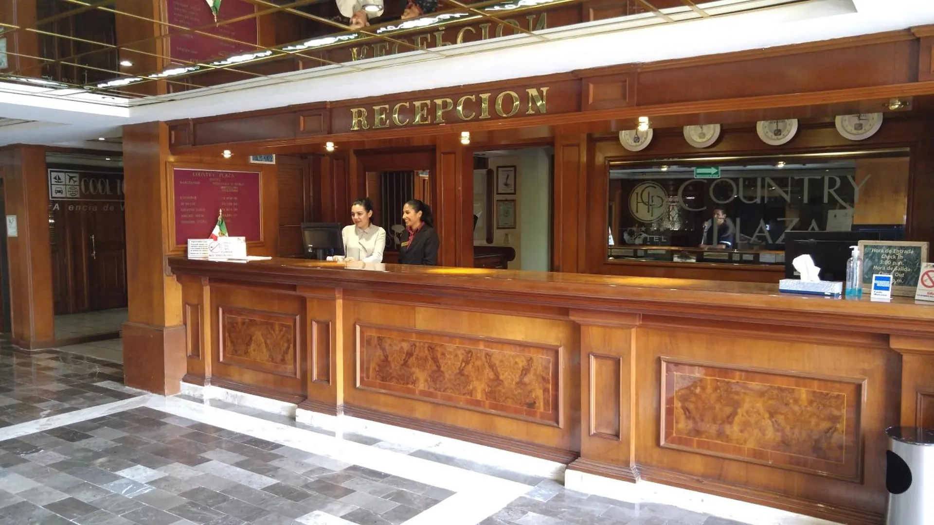 Country Plaza Hotel Zapopan